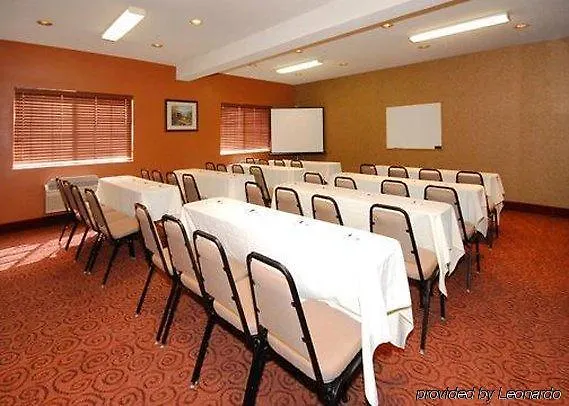 Spark By Hilton Hotel 3*