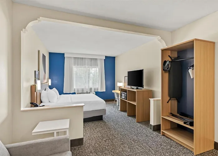 Hotel Spark By Hilton 3*