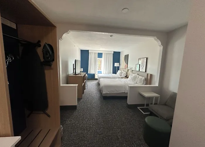 Hotel Spark By Hilton