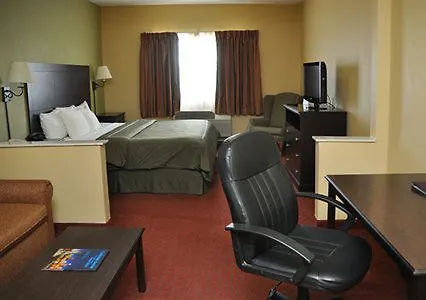 Spark By Hilton Hotel 3*
